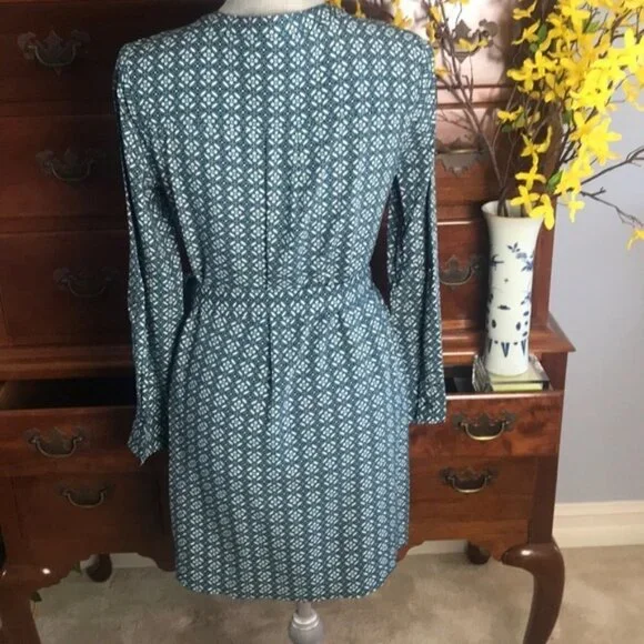 BR Factory Geometric Shirt Dress Size 6 - Picture 4 of 8